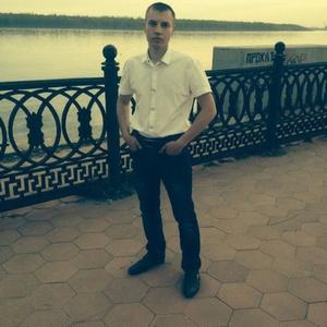 Парни в Нижневартовске: Алексей, 28 - ищет девушку из Нижневартовска