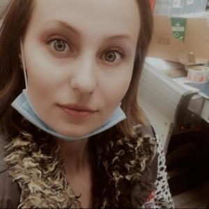 Девушки в Ялуторовске: Наталья, 27 - ищет парня из Ялуторовска