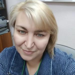 Девушки в Нижневартовске: Тамара Лаптева, 47 - ищет парня из Нижневартовска