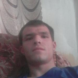 Парни в Черногорске: Андрей, 28 - ищет девушку из Черногорска