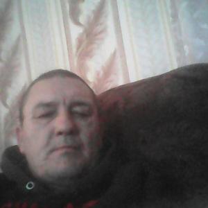 Александр, 59 лет, Омск