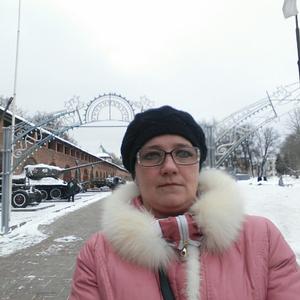 Девушки в Нижний Новгороде: Елена, 39 - ищет парня из Нижний Новгорода