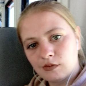 Девушки в Харькове: Анастасия, 25 - ищет парня из Харькова