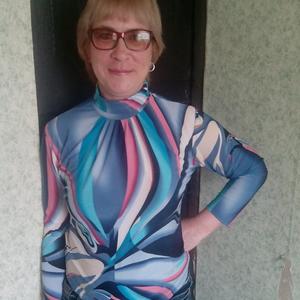 Лана, 56 лет, Псков