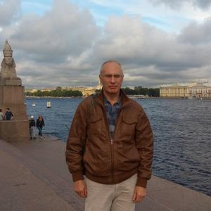 Дмитрий, 61 год, Пермь