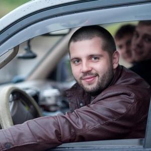 Парни в Саратове: Илья, 32 - ищет девушку из Саратова