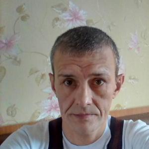 Парни в Черногорске: Сергей, 23 - ищет девушку из Черногорска