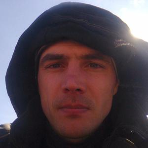 Иван, 36 лет, Стрежевой