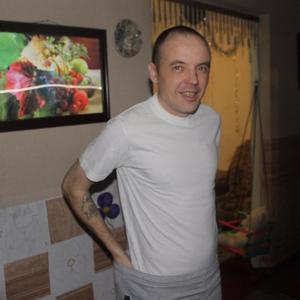 Парни в Томске: Александр, 41 - ищет девушку из Томска