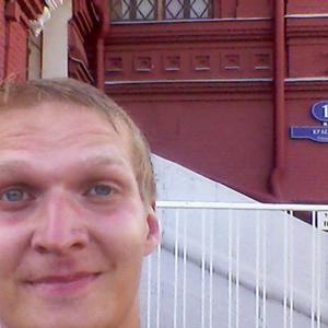 Парни в Екатеринбурге: Александр, 26 - ищет девушку из Екатеринбурга