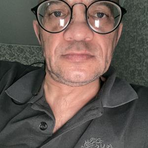 Искендер, 54 года, Магадан