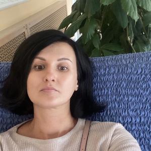 Людмила, 51 год, Таганрог