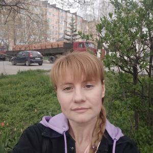 Девушки в Ессентуках: Вера, 35 - ищет парня из Ессентуков