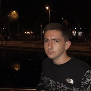 Vladimir, 22 года, Воронеж