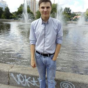 Парни в Екатеринбурге: Кирилл, 23 - ищет девушку из Екатеринбурга