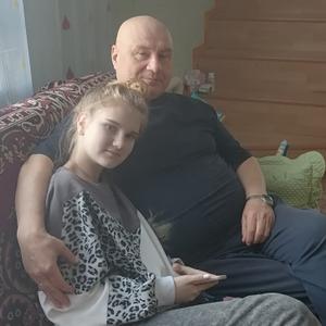 Парни в Вольске: Александр, 70 - ищет девушку из Вольска