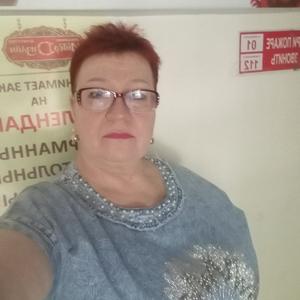 Девушки в Таганроге: Нина, 62 - ищет парня из Таганрога