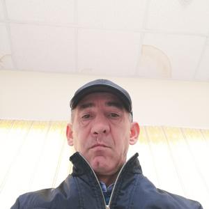 Анатолий, 58 лет, Казань