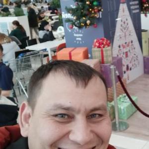 Парни в Омске: Юрий, 43 - ищет девушку из Омска