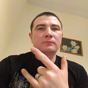 Парни в Ува: Кирилл Романов, 36 - ищет девушку из Ува