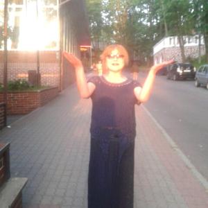Девушки в Калининграде: Лера, 57 - ищет парня из Калининграда