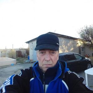 Андрей, 61 год, Волгоград