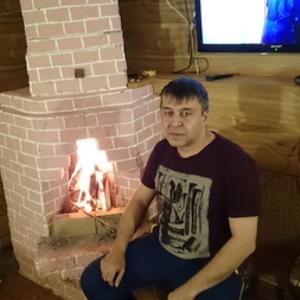 Парни в Якутске: Михаил, 47 - ищет девушку из Якутска