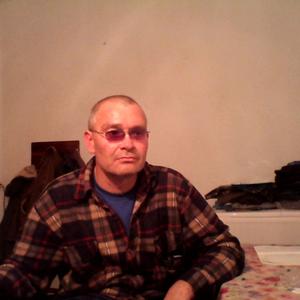 Василий, 54 года, Бийск