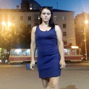 Девушки в Каменск-Уральский: Марина, 40 - ищет парня из Каменск-Уральский