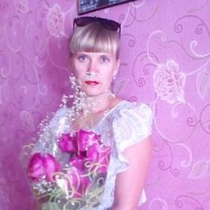 Девушки в Омске: Натали, 45 - ищет парня из Омска