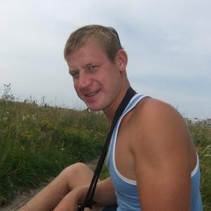 Илья, 34 года, Калининград