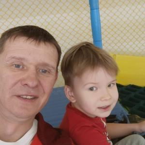 Парни в Димитровграде: Артем, 44 - ищет девушку из Димитровграда