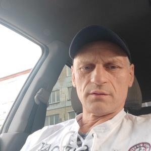 Олег, 50 лет, Новосибирск