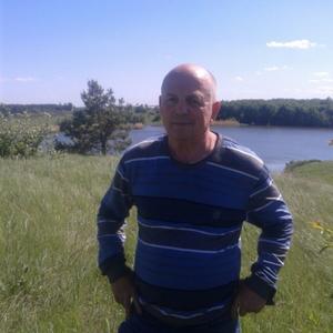 Парни в Тамбове: Юрий, 70 - ищет девушку из Тамбова
