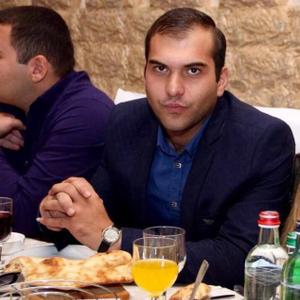 Парни в Ереване: Artyom Mkrtchyan, 30 - ищет девушку из Еревана