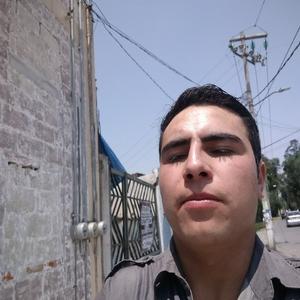 Gustavo, 23 года, Mxico