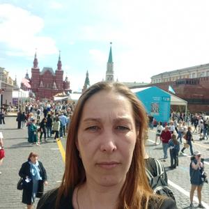 Девушки в Ижевске: Анна, 36 - ищет парня из Ижевска