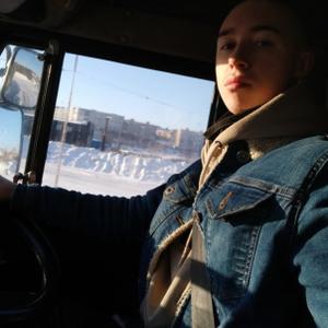 Парни в Мурманске: Арсений, 20 - ищет девушку из Мурманска