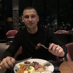 Глеб, 37 лет, Калининград
