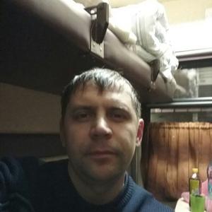 Парни в Набережные Челны: Андрей Колесников, 45 - ищет девушку из Набережные Челны