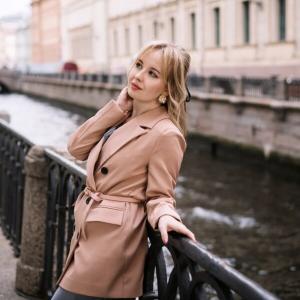 Девушки в Санкт-Петербурге: Валерия, 26 - ищет парня из Санкт-Петербурга