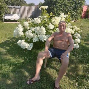 Парни в Петропавловске-Камчатском: Андрей, 54 - ищет девушку из Петропавловска-Камчатского