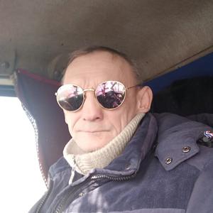 Парни в Волгограде: Vladimir Ivanov, 54 - ищет девушку из Волгограда