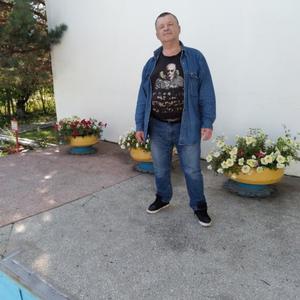 Парни в Комсомольске-На-Амуре: Руслан Дмитриенко, 62 - ищет девушку из Комсомольска-На-Амуре
