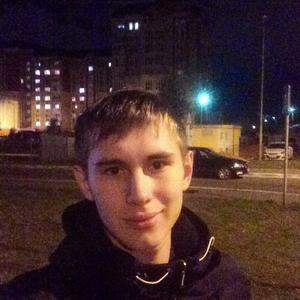 Парни в Казани (Татарстан): Владимир, 23 - ищет девушку из Казани (Татарстан)