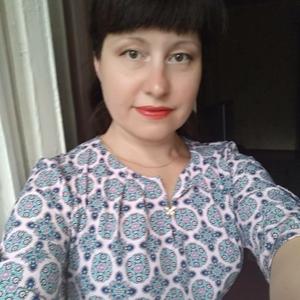 Девушки в Донецке: Наталья, 48 - ищет парня из Донецка