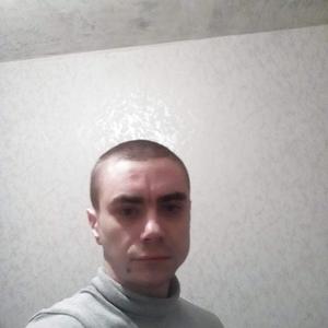 Парни в Саратове: Александр, 31 - ищет девушку из Саратова