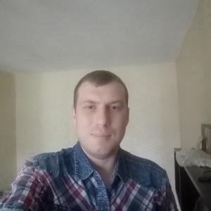Парни в Арсеньеве: Алексей, 33 - ищет девушку из Арсеньева