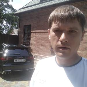 Олександр, 37 лет, Киев
