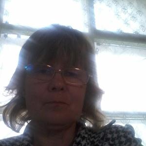 Девушки в Оренбурге: Olga, 56 - ищет парня из Оренбурга